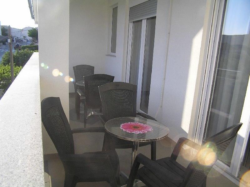 Deda Apartments Pag Town Exterior foto